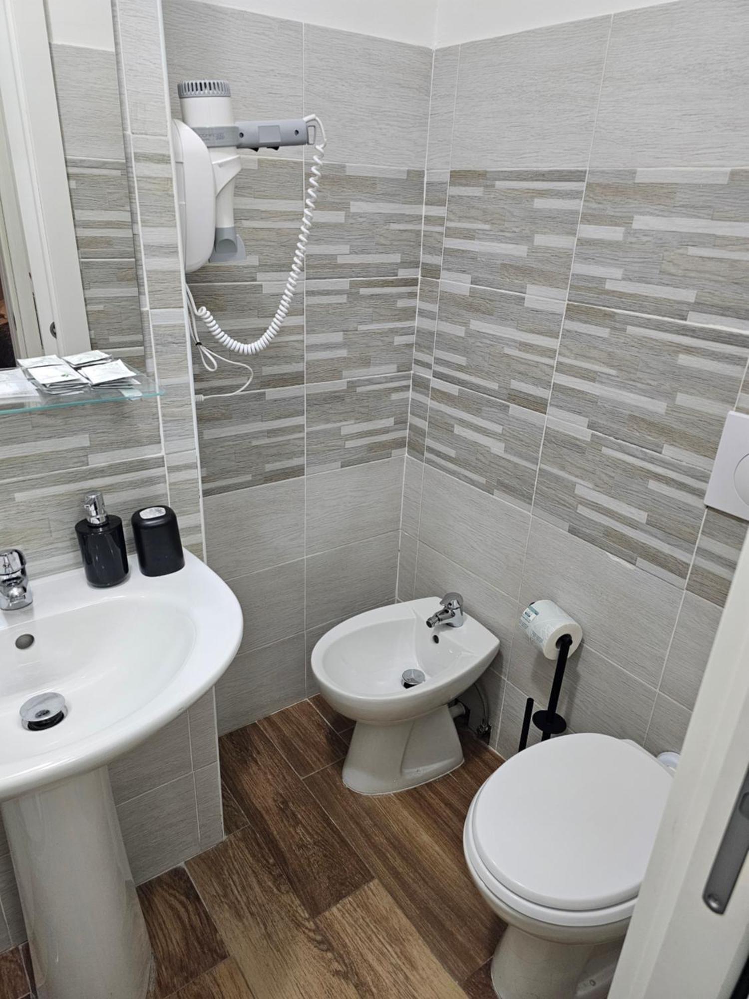 Trastevere Guestrooms Roma Dış mekan fotoğraf